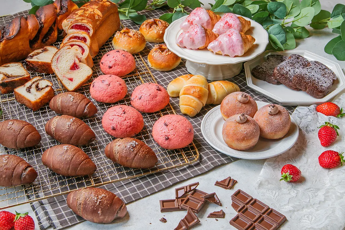 神戸メリケンパーク TOOTH TOOTH、いちご×チョコパン食べ放題!1/30開始